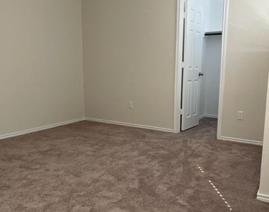 156 Purple Sandpiper Ln - Photo Thumbnail 11