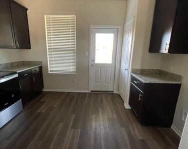 156 Purple Sandpiper Ln - Photo Thumbnail 3