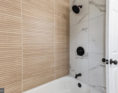 10 E Dartmouth Road - Photo Thumbnail 11