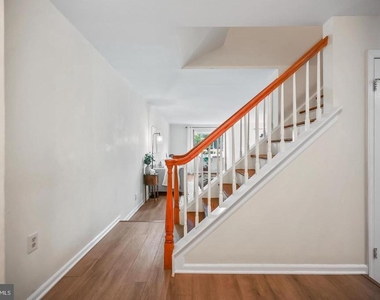 81 Thoreau Drive - Photo Thumbnail 7