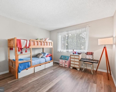 81 Thoreau Drive - Photo Thumbnail 24