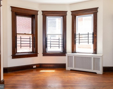 984 S Broad Street - Photo Thumbnail 7
