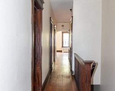 984 S Broad Street - Photo Thumbnail 15