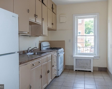 984 S Broad Street - Photo Thumbnail 13