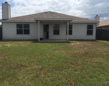 2001 Angelique Ct - Photo Thumbnail 21
