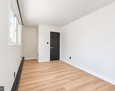 51 Farrell Avenue - Photo Thumbnail 8