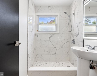 51 Farrell Avenue - Photo Thumbnail 1