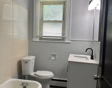 143 Delaware Street - Photo Thumbnail 7