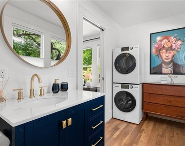 1503 Drake Ave - Photo Thumbnail 11