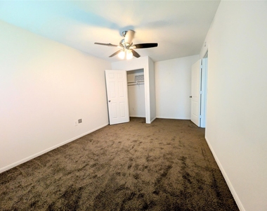 3508 Wickham Ln - Photo Thumbnail 31
