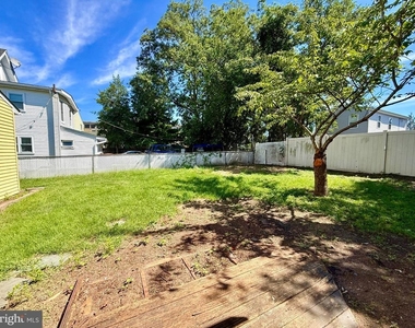 30 Jefferson St - Photo Thumbnail 22