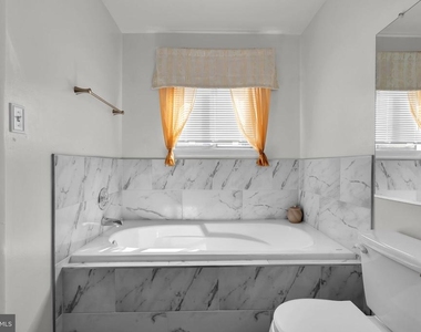 4403 Aberdeen Drive - Photo Thumbnail 27