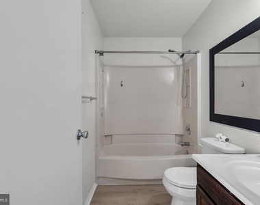 4403 Aberdeen Drive - Photo Thumbnail 20