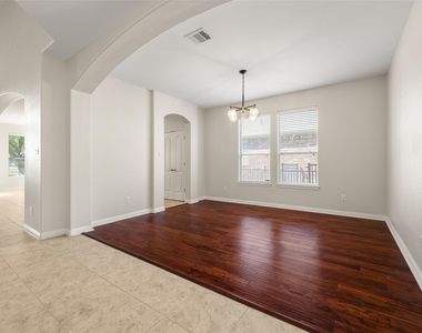 715 Wood Mesa Ct - Photo Thumbnail 5