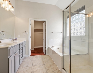 715 Wood Mesa Ct - Photo Thumbnail 13
