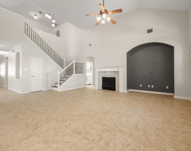715 Wood Mesa Ct - Photo Thumbnail 9