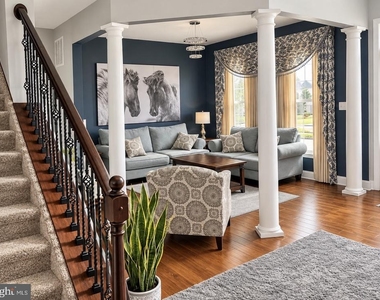 119 Windwood Drive - Photo Thumbnail 5