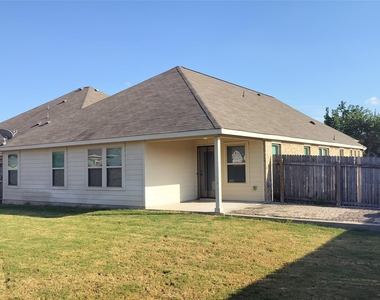 1000 Farm House Cv - Photo Thumbnail 16
