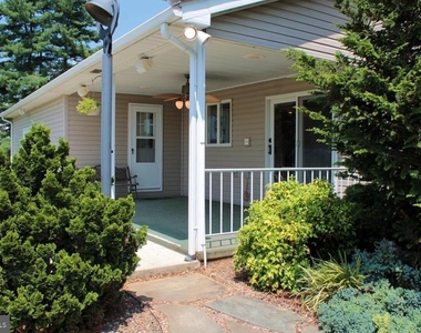 15529 Dellinger Road - Photo Thumbnail 12