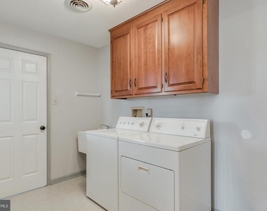 15529 Dellinger Road - Photo Thumbnail 32