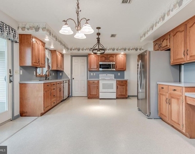 15529 Dellinger Road - Photo Thumbnail 22
