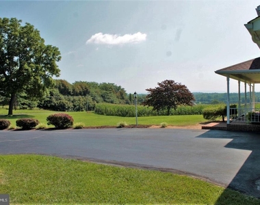 15529 Dellinger Road - Photo Thumbnail 7