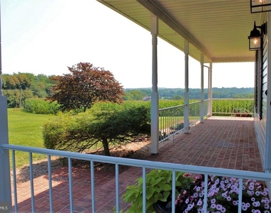 15529 Dellinger Road - Photo Thumbnail 6