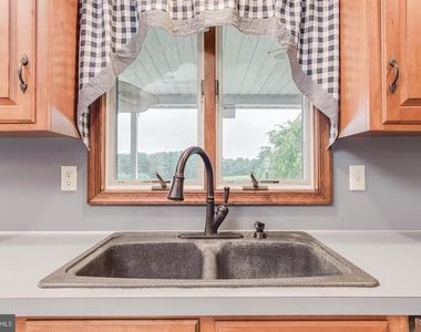 15529 Dellinger Road - Photo Thumbnail 21