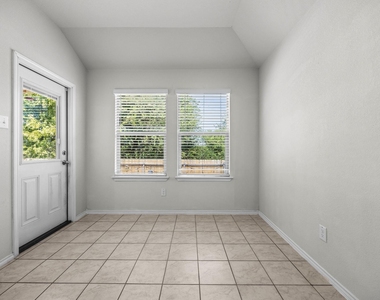 603 Taggart Trl - Photo Thumbnail 21