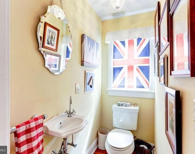 101 Mulberry Street - Photo Thumbnail 17