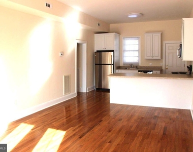 205 Railroad Avenue - Photo Thumbnail 4