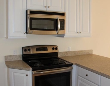 205 Railroad Avenue - Photo Thumbnail 9