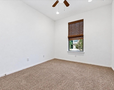 1020 Clove Hitch Rd - Photo Thumbnail 15