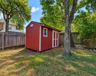 2616 Oakwood Glen Dr - Photo Thumbnail 27