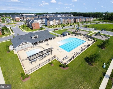 14707 Earl Mitchell Avenue - Photo Thumbnail 38
