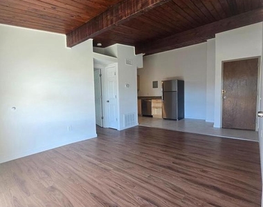 7405 18th Avenue - Photo Thumbnail 6