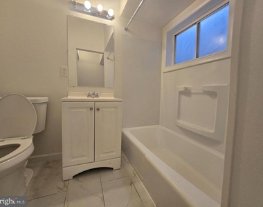 7405 18th Avenue - Photo Thumbnail 17