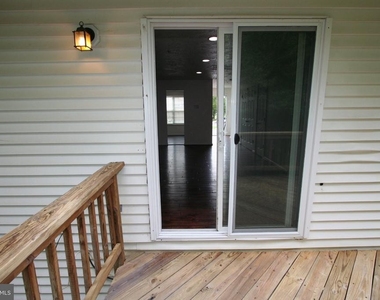 124 Azalea Court - Photo Thumbnail 15