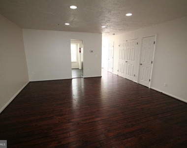 124 Azalea Court - Photo Thumbnail 12