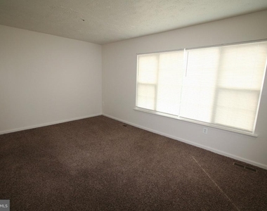 124 Azalea Court - Photo Thumbnail 16