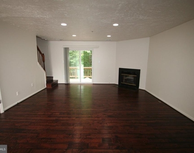 124 Azalea Court - Photo Thumbnail 10