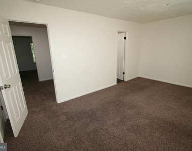 124 Azalea Court - Photo Thumbnail 18