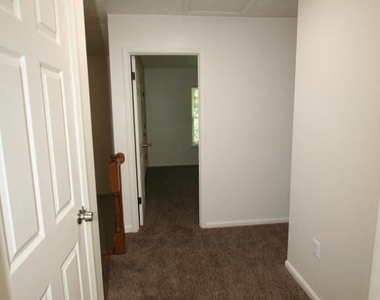124 Azalea Court - Photo Thumbnail 24