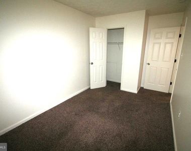 124 Azalea Court - Photo Thumbnail 21