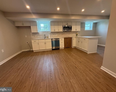 314 Ridgely Street - Photo Thumbnail 21