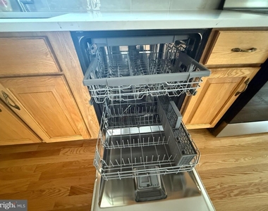 314 Ridgely Street - Photo Thumbnail 7