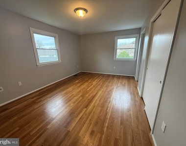 314 Ridgely Street - Photo Thumbnail 16