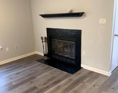 15603 Easthaven Court - Photo Thumbnail 1