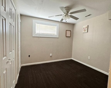 6300 Hardwood Drive - Photo Thumbnail 32