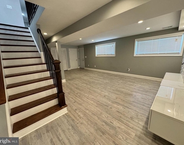 6300 Hardwood Drive - Photo Thumbnail 24